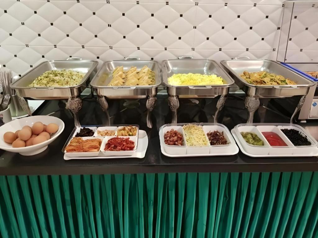 Hotel Olympic Changwon Extérieur photo