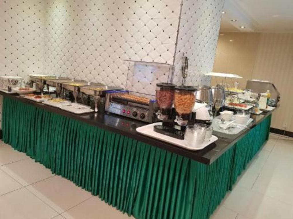 Hotel Olympic Changwon Extérieur photo