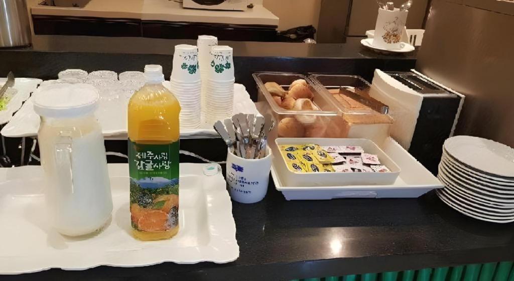 Hotel Olympic Changwon Extérieur photo
