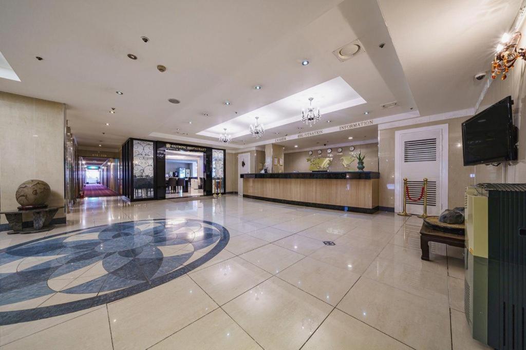 Hotel Olympic Changwon Extérieur photo