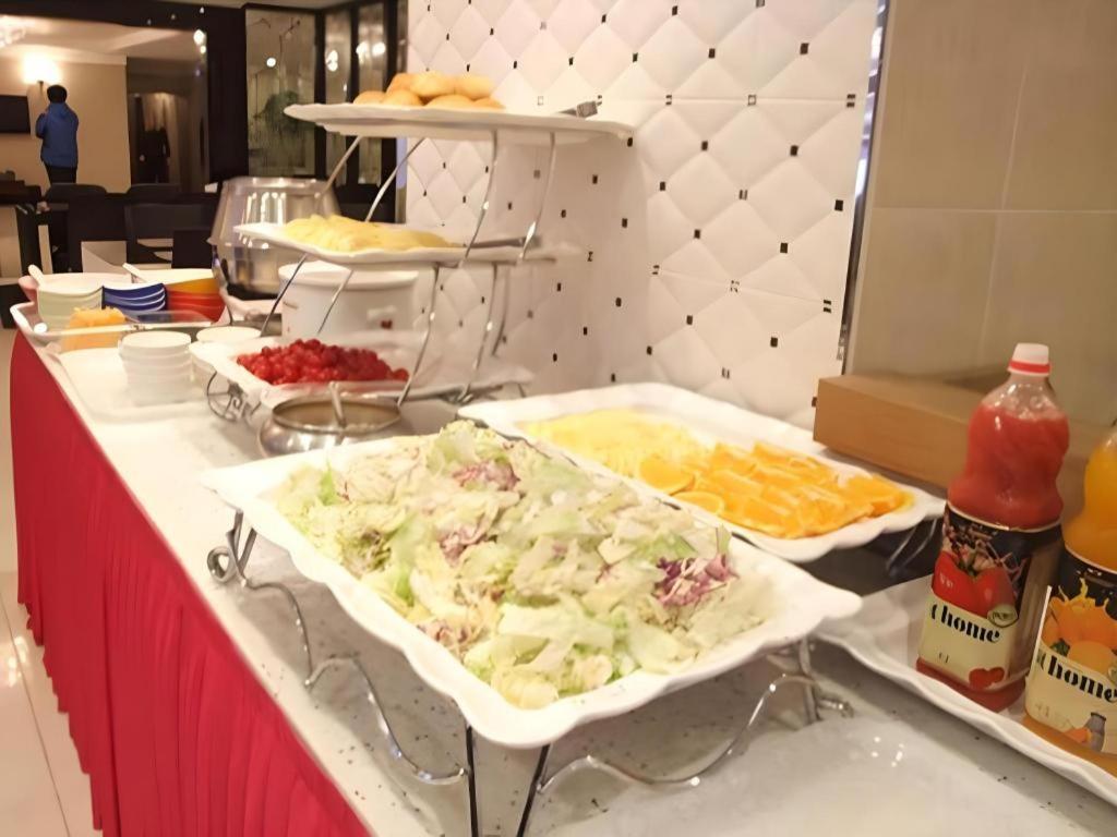 Hotel Olympic Changwon Extérieur photo