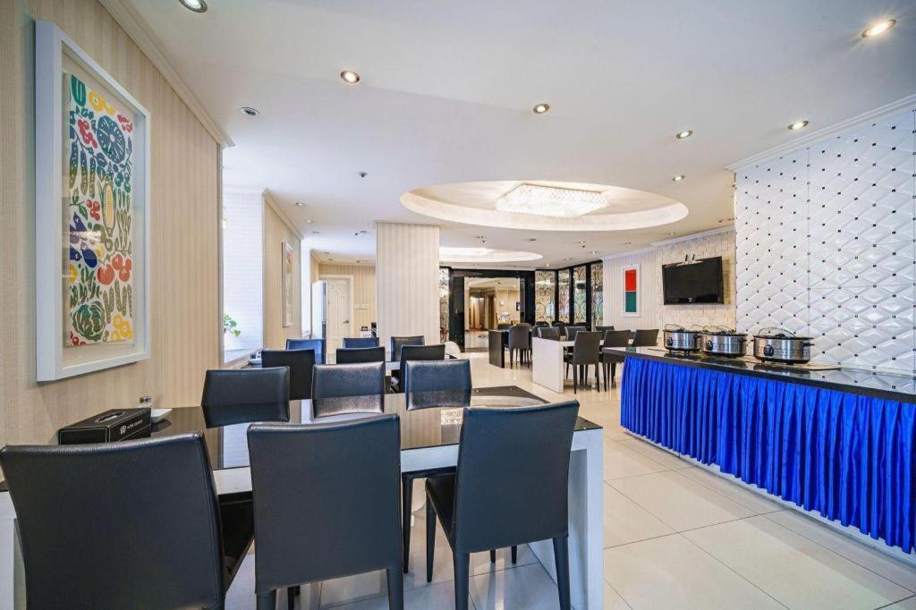 Hotel Olympic Changwon Extérieur photo